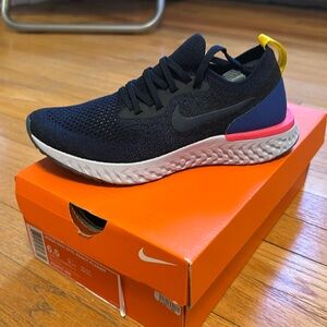 Nike Epic React Fly Knit